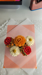 Autum Radiance Small Bouquet Cake - 550 grams / (5 cupcakes)