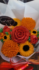 Autum Radiance Regular Bouquet Cake - 750 Grams / (7 cupcakes)