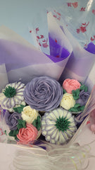 Cool Purple Small Bouquet Cake - 550 grams / (5 cupcakes)