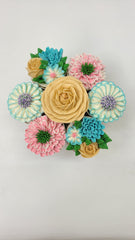 Pastel Perfection Regular Bouquet Cake - 750 grams / (7 cupcakes)