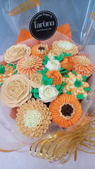 Golden Harvest Large Bouquet Cake - 1300 grams / (12 cupcakes)