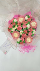 Pretty in Pink Large Bouquet Cake - 1300 grams / (12 cupcakes)