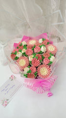 Pretty in Pink Large Bouquet Cake - 1300 grams / (12 cupcakes)