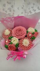 Pretty in Pink Small Bouquet Cake - 550 grams / (5 cupcakes)