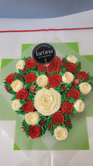 Simply Red Large Bouquet Cake - 1300 grams / (12 cupcakes)