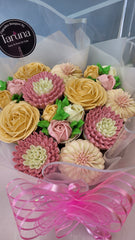 Pastel Perfection Large Bouquet Cake - 1300 grams / (12 cupcakes)